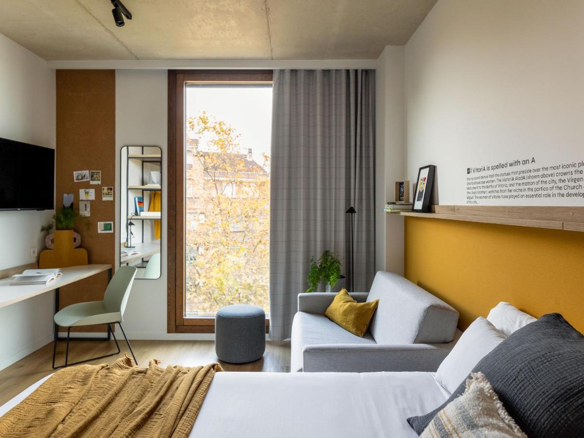 Kora Green City - Aparthotel Passivhaus บิโตเรีย-กัสเตซ ภายนอก รูปภาพ