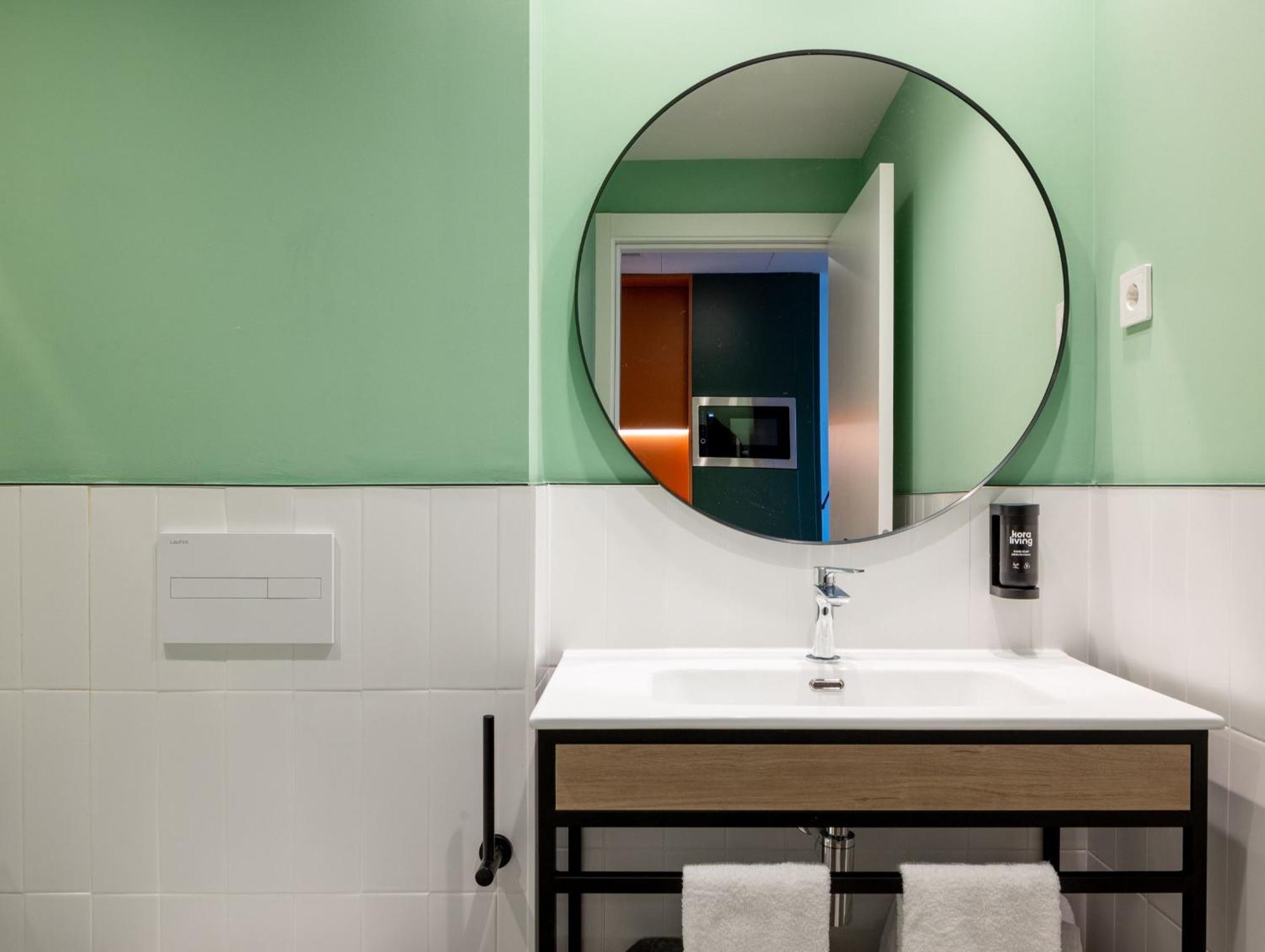 Kora Green City - Aparthotel Passivhaus บิโตเรีย-กัสเตซ ภายนอก รูปภาพ