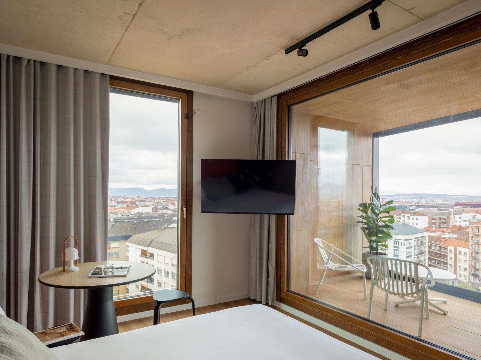 Kora Green City - Aparthotel Passivhaus บิโตเรีย-กัสเตซ ห้อง รูปภาพ